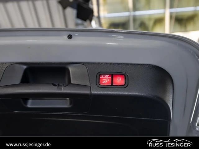 Mercedes-Benz GLB 220 4MATIC AMG Line