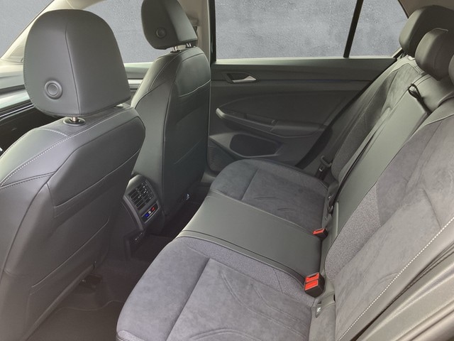 Volkswagen Golf 1.5 TSI Golf VIII Style