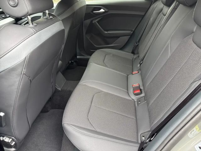 Audi A1 1.5 TFSI S-Line