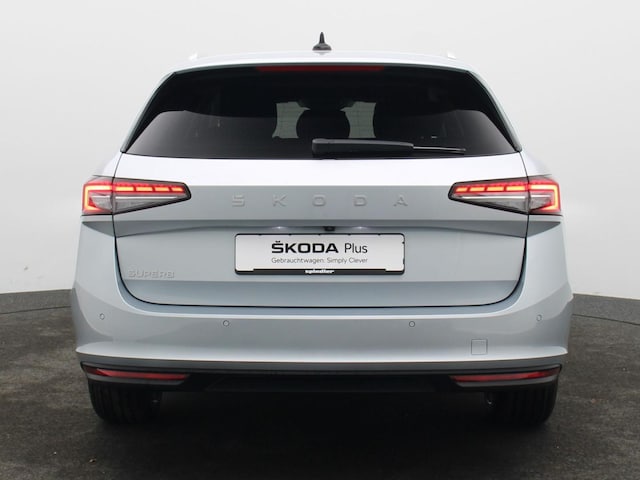 Skoda Superb 2.0 TDI Combi Selection