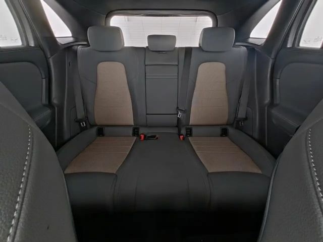 Mercedes-Benz EQA 300 4MATIC