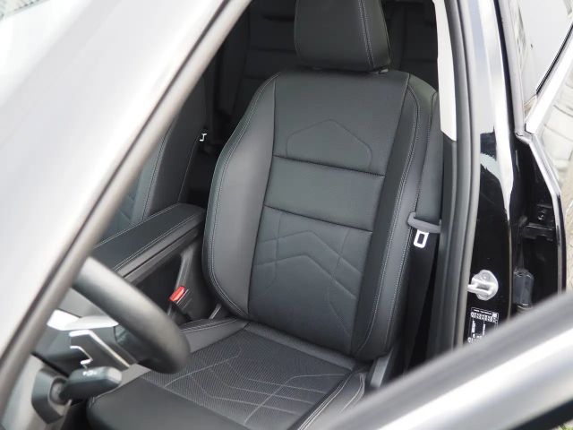 BMW 218 218i Active Tourer Luxury Line