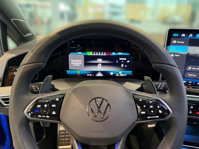 Volkswagen Golf 2.0 TSI Golf VIII IQ.Drive