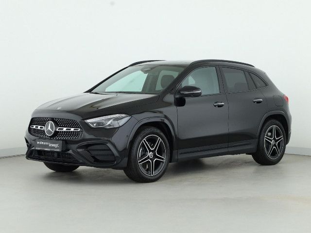 Mercedes-Benz GLA 180 AMG Line