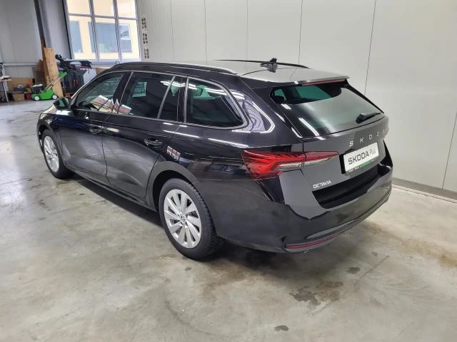 Skoda Octavia Combi Selection