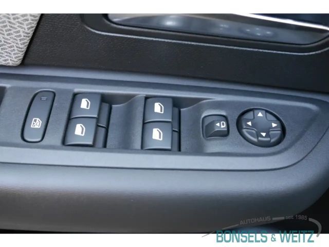 Citroën C4 PureTech Shine