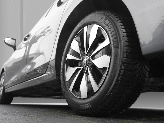 Volkswagen Golf 2.0 TDI DSG Golf VIII