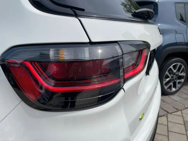 Jeep Compass Hybrid Summit