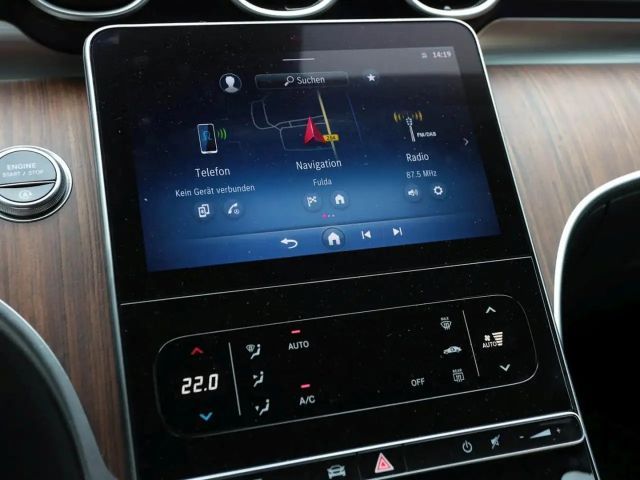 Mercedes-Benz C 200 AVANTGARDE C 200 d Sedan