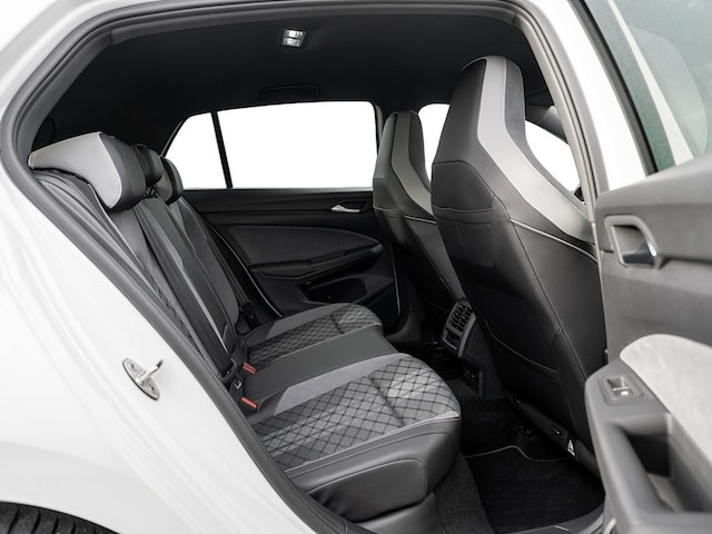 Volkswagen Golf 1.5 TSI Golf VIII R-Line