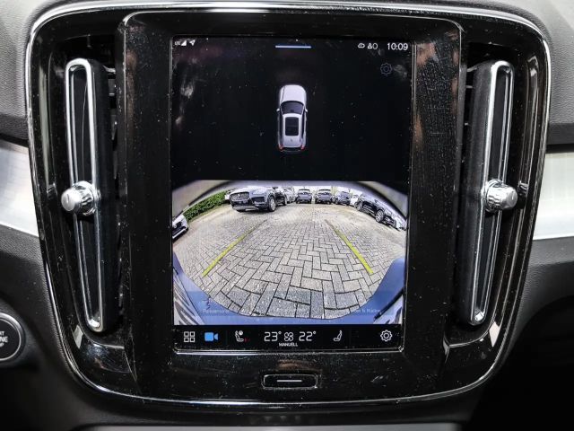 Volvo XC40 Dark Plus