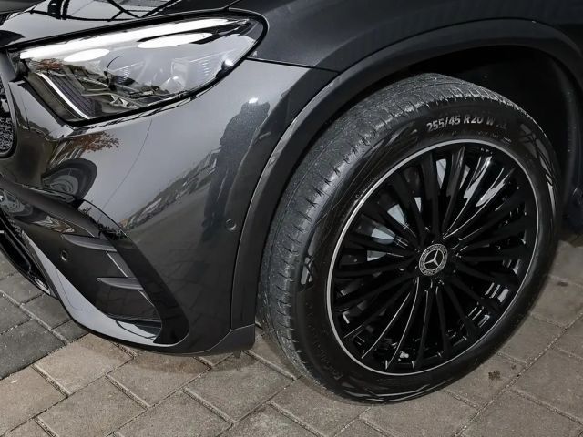 Mercedes-Benz GLC 300 4MATIC AMG Line