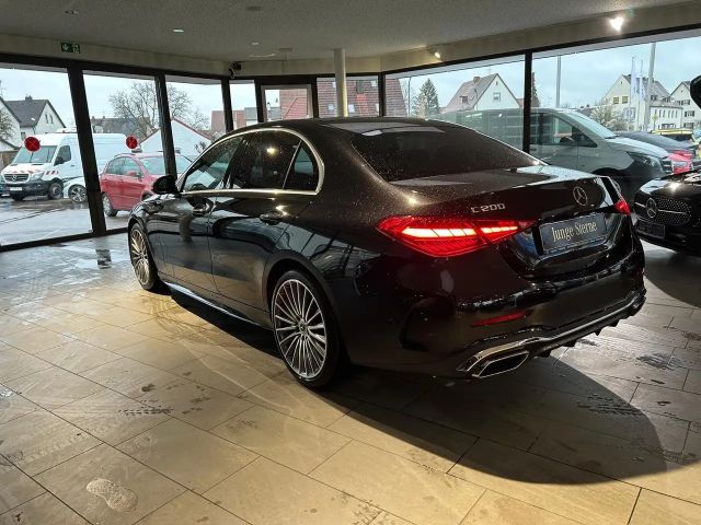 Mercedes-Benz C 200 AMG Line Sedan