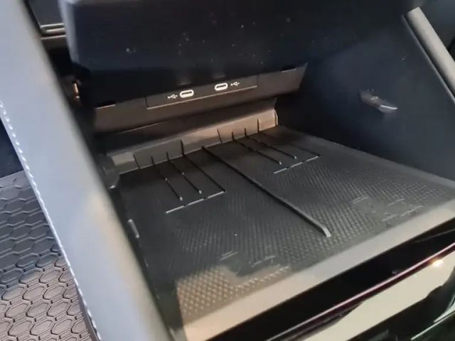 Volkswagen Tiguan 4Motion DSG Sport