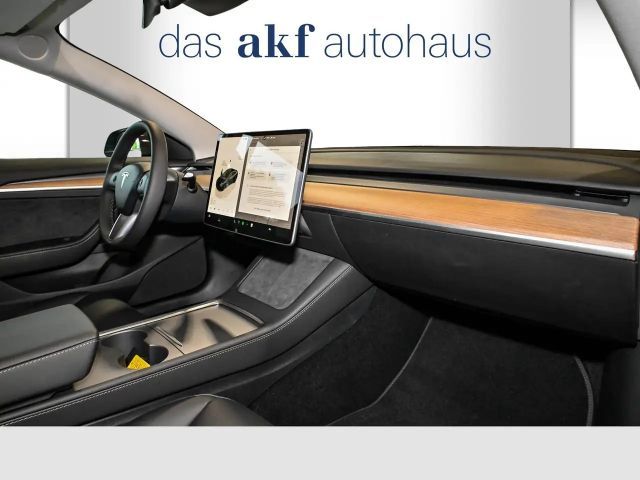 Tesla Model 3 60 Standard Range