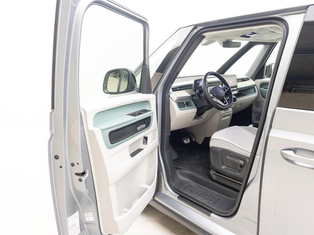 Volkswagen ID.Buzz IQ.Drive Pro