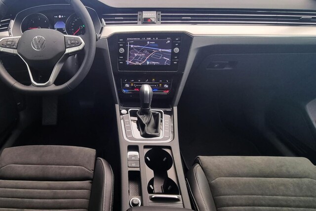 Volkswagen Passat DSG Elegance Elegance Variant