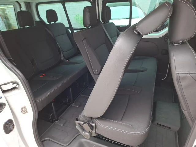 Nissan Primastar L2H1 Tekna dCi 170