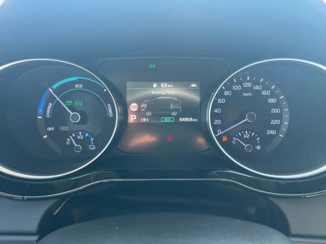 Kia XCeed Hybrid PHEV Vision