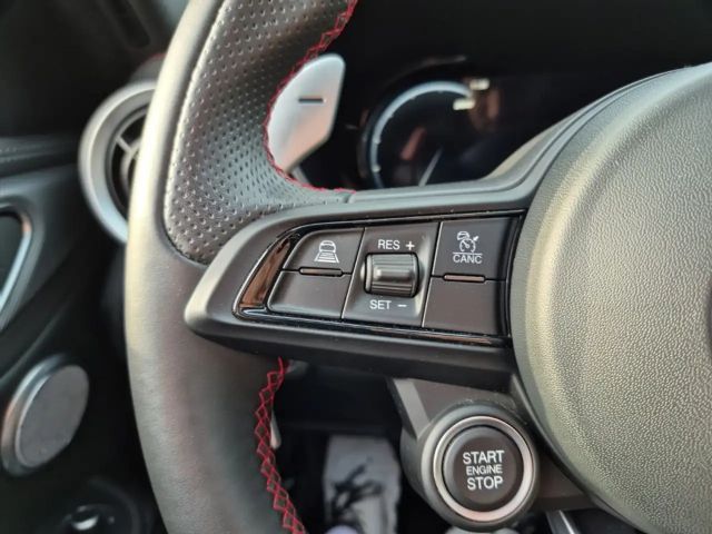 Alfa Romeo Giulia Q4