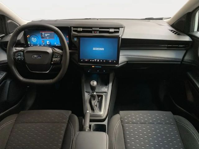 Ford Puma EcoBoost Titanium