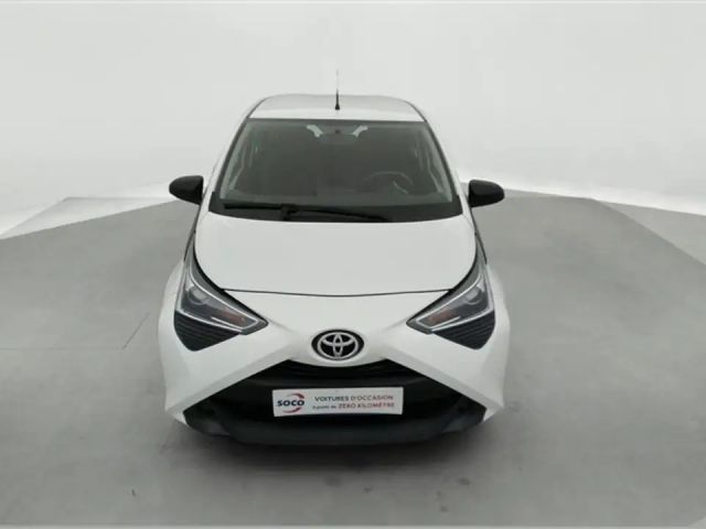 Toyota Aygo 1.0 VVT-i Business Hatchback VVT-i