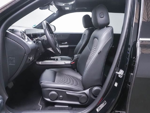 Mercedes-Benz EQB 300 4MATIC