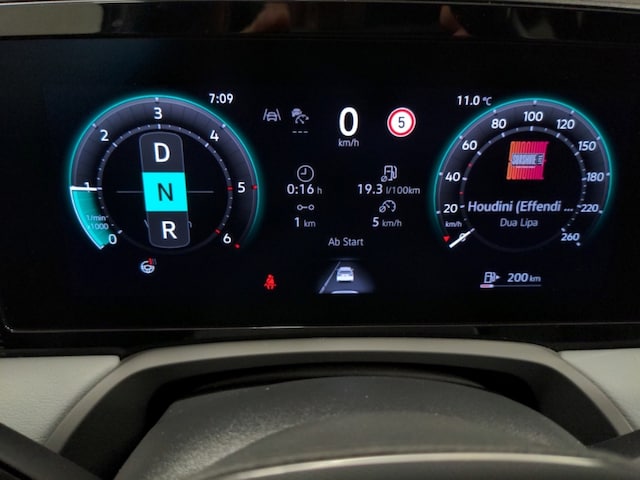 Volkswagen Passat 2.0 TDI Business DSG