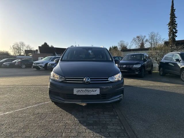 Volkswagen Touran 1.5 TSI DSG
