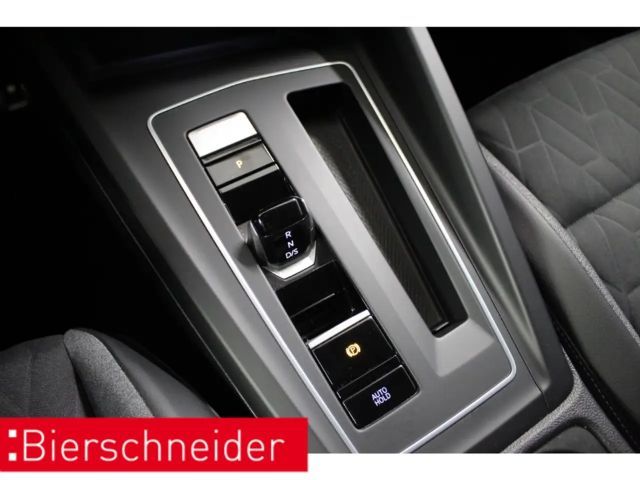 Volkswagen Golf 1.5 eTSI DSG IQ.Drive