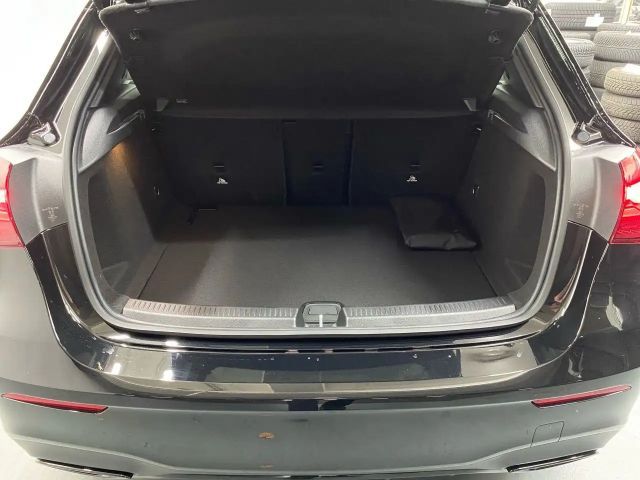 Mercedes-Benz A 200 AMG Line