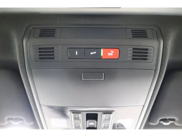 Volkswagen Taigo 1.0 TSI DSG R-Line