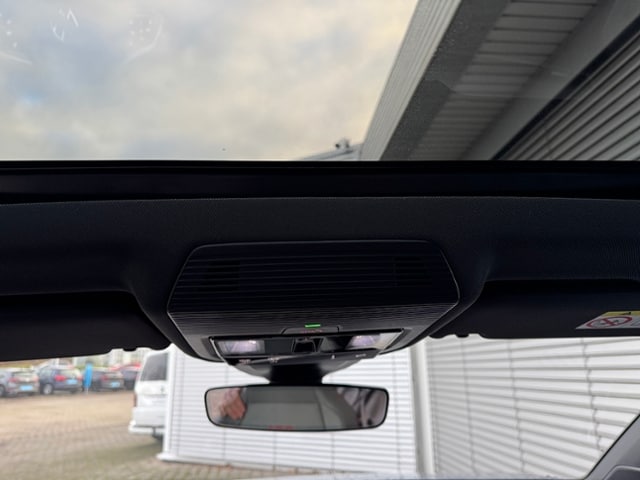 Volkswagen Golf 2.0 TSI Golf VIII