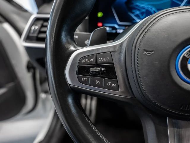 BMW 330 330e M-Sport Touring