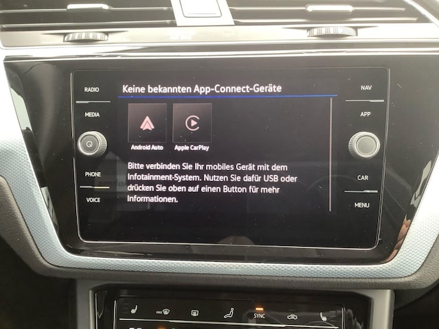 Volkswagen Touran 2.0 TDI DSG R-Line