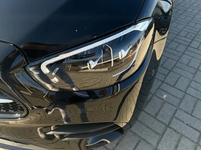 Mercedes-Benz E 220 AMG Line E 220 d Estate