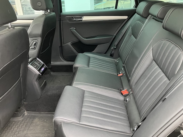 Skoda Superb 1.4 TSI Combi iV