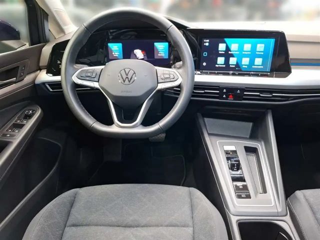 Volkswagen Golf 1.5 eTSI DSG Life