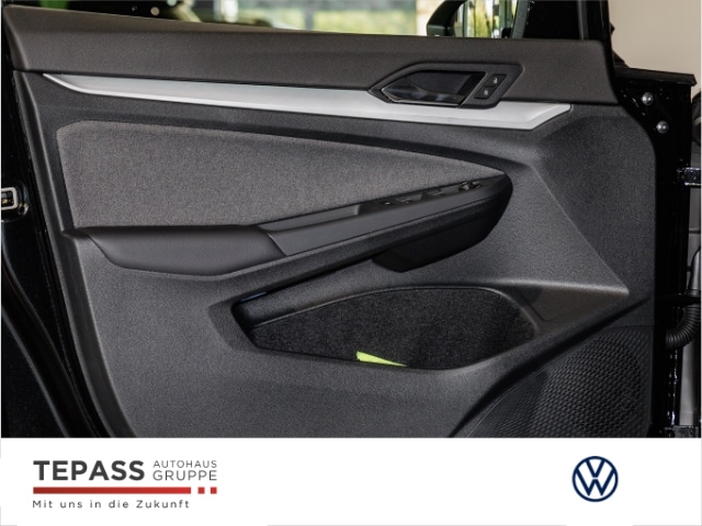 Volkswagen Golf 1.5 TSI IQ.Drive Life Variant