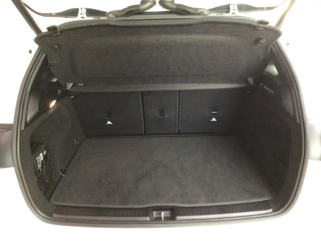 Mercedes-Benz B 250 4MATIC Progressive