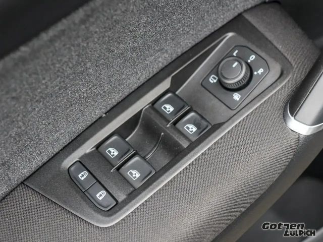 Volkswagen Touran Family Move