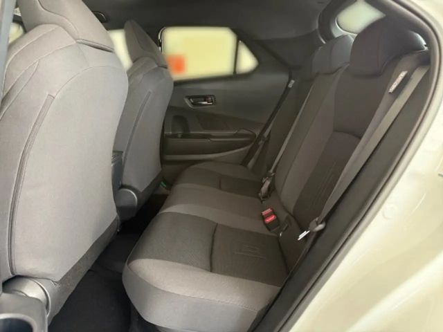 Toyota C-HR Active Plug-in