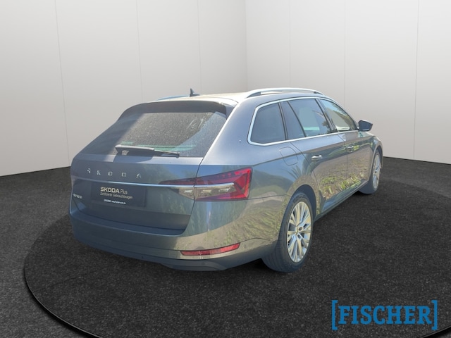 Skoda Superb 2.0 TDI Combi Style Style