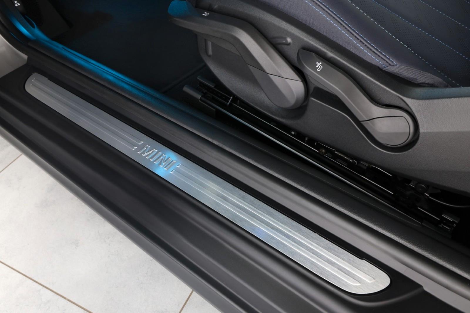 MINI Cooper Favoured John Cooper Works