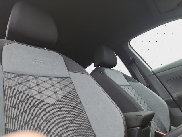 Volkswagen Taigo 1.0 TSI R-Line