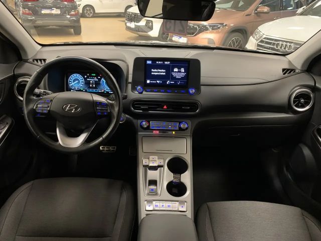 Hyundai Kona Select