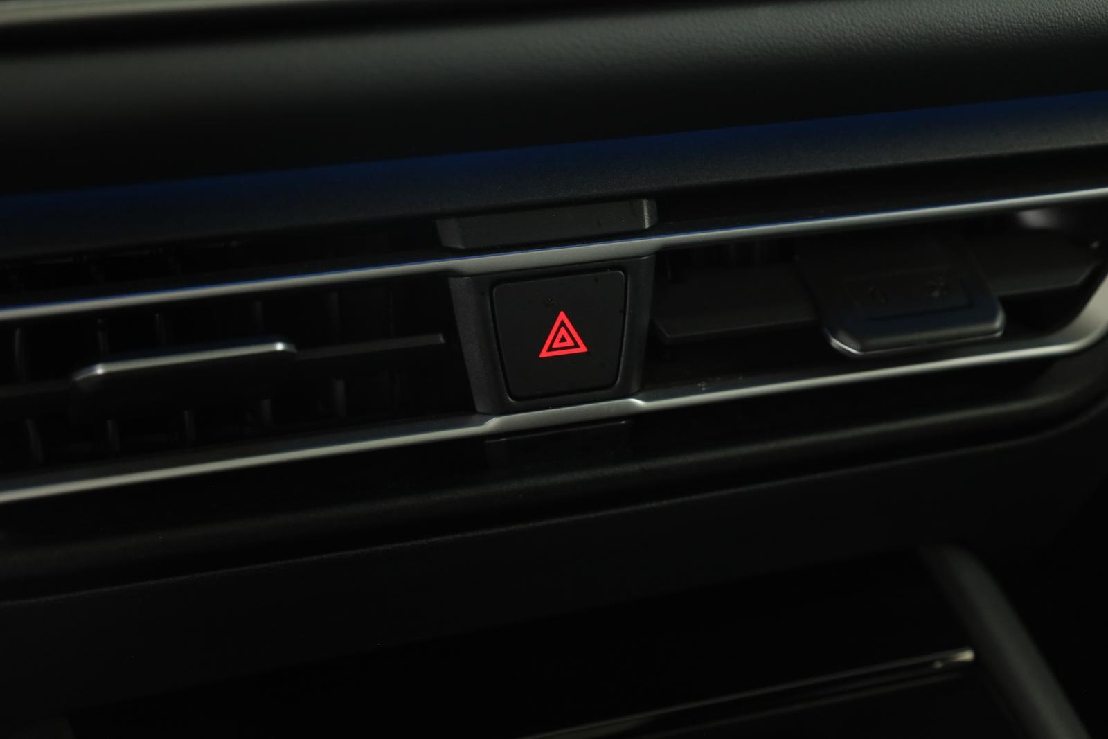 Volkswagen Tiguan 2.0 TSI DSG IQ.Drive R-Line