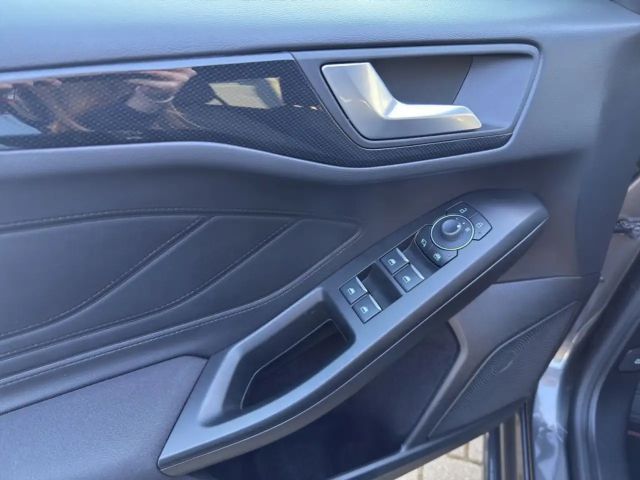 Ford Focus EcoBoost ST Line Wagon