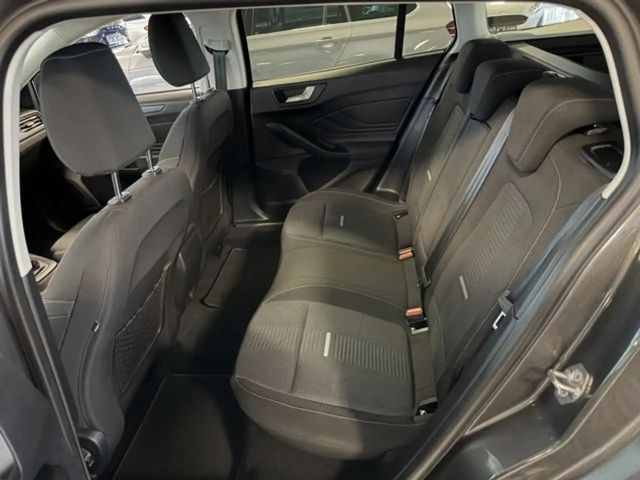 Ford Focus Active Wagon