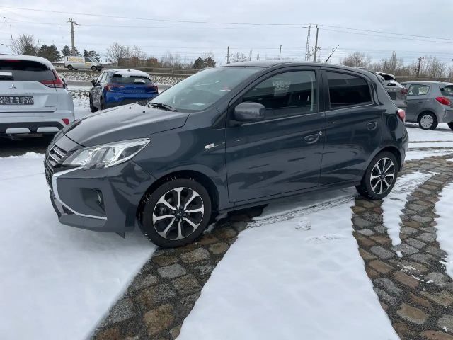 Mitsubishi Space Star Star